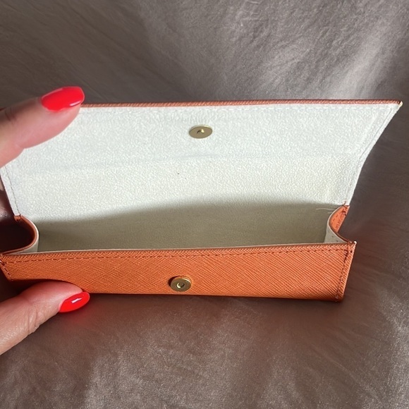 Tory  Burch eye glass case - Picture 3 of 3